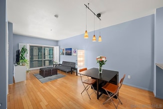 450 J St Unit 7071, San Diego, CA 92101