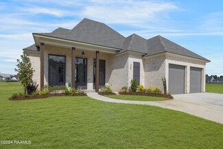 303 Abercrombie Way, Lafayette, LA 70508
