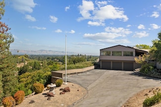 12785 Dianne Dr, Los Altos Hills, CA 94022