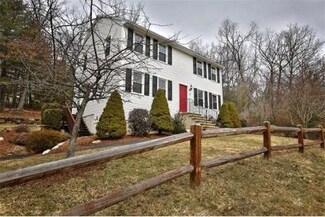 2 Larchwood St, North Billerica, MA 01862