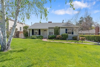 4618 Grand Ave, La Canada Flintridge, CA 91011