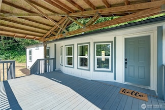 49 Mox Chehalis Rd, Elma, WA 98541