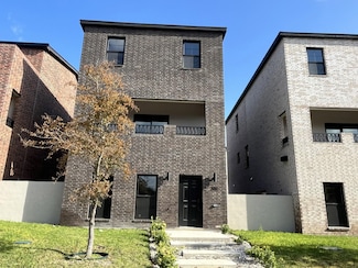 210 Veracruz Dr Unit 206, Laredo, TX 78045