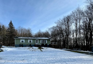146 1st St, Forest City, PA 18421