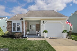 62 Bastian Dr, Mount Laurel, NJ 08054