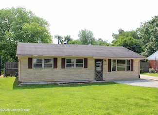 230 S Skyline Dr, Louisville, KY 40229