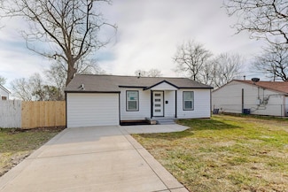 6632 Speight St, Dallas, TX 75232