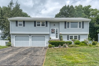 30 Jeffrey Ln, Newington, CT 06111