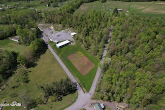 2437 Mountain Rd, Montoursville, PA 17754