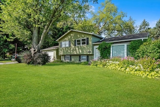 38338 N Geraghty Ave, Beach Park, IL 60087