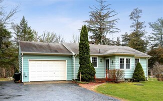354 Ross Hill Rd, Charlestown, RI 02813