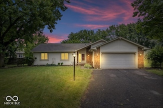 110 Leichester Ct, Noblesville, IN 46060