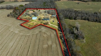 147 Osborne Rd, Pomona, KS 66076