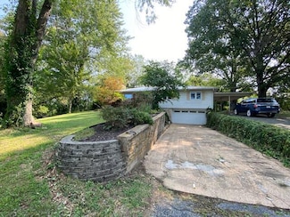 201 S Marr St, Mountain View, MO 65548