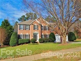 2627 Shady Reach Ln, Charlotte, NC 28214