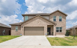 229 Concho River Dr, Glenn Heights, TX 75154