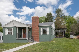 1313 Valley Dr, Bristol, TN 37620