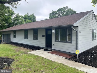 1125 Devonshire Dr, Oxon Hill, MD 20745