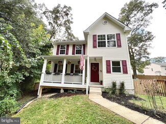 900 9th St, Pasadena, MD 21122