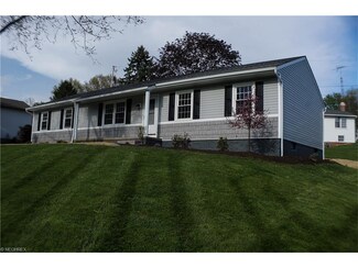 1000 Bellarbor Ave NW, Canton, OH 44708