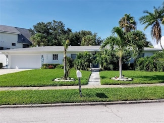 15301 Harbor Dr, Madeira Beach, FL 33708