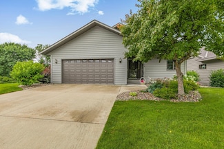 104 River Oaks Dr, Cold Spring, MN 56320