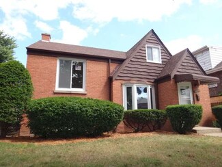 4005 Elmwood Ave, Berwyn, IL 60402