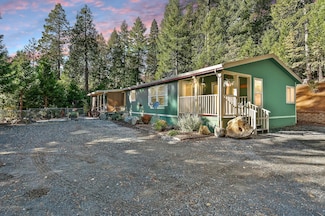 3400 Woodpecker Rd, Georgetown, CA 95634