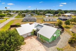 102 NE Dominican Terrace, Port Saint Lucie, FL 34983