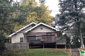 3515 W 4th St, Sioux City, IA 51103