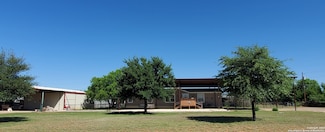 386 Farm To Market Road 468, Cotulla, TX 78014