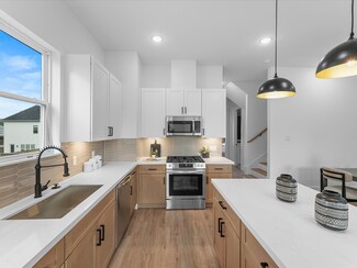 6418 Weston St, Houston, TX 77021