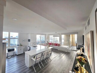 550 Okeechobee 1402 Blvd Unit 1402, West Palm Beach, FL 33401