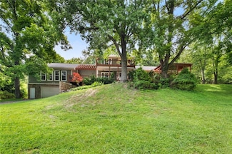 10641 Prairie Creek Rd N, Rogers, AR 72756