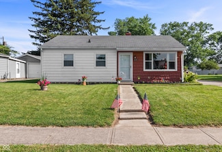 206 Allen Ln, Greenfield, IN 46140