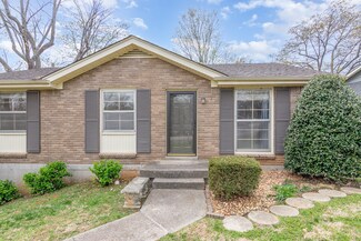 2006 Post Rd, Clarksville, TN 37043