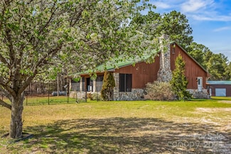 526 Springhill Church Rd, Hamlet, NC 28345