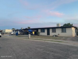 4726 S Camino de la Plaza, Tucson, AZ 85714