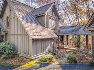 129 Ivy Ridge, Lake Toxaway, NC 28747