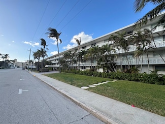 139 Sunrise Ave Unit 1090, Palm Beach, FL 33480