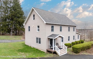 101 Main St, Lake Katrine, NY 12449
