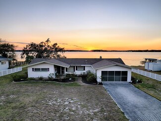 33648 Picciola Dr, Fruitland Park, FL 34731