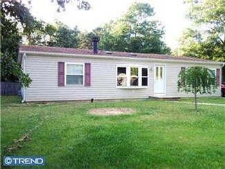 1355 White Oak Cir, Egg Harbor City, NJ 08215