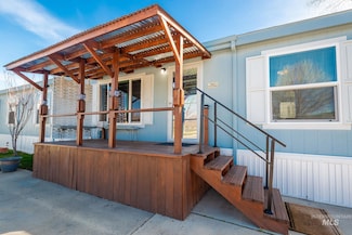 2333 S Naclerio Ln, Boise, ID 83705