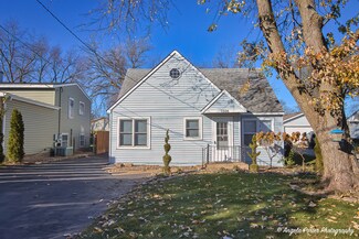 1506 Hainesville Rd, Round Lake, IL 60073