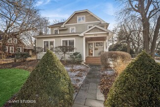 235 Mckinley Ave, Libertyville, IL 60048