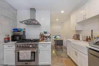 376 Claremont Ave Unit 5, Montclair, NJ 07042