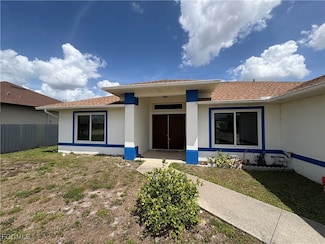 1417 NE 4th Place, Cape Coral, FL 33909