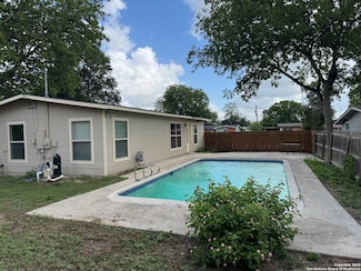2310 Ingleside Dr, San Antonio, TX 78213