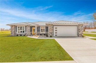 783 N Sobota Way, Trafalgar, IN 46181
